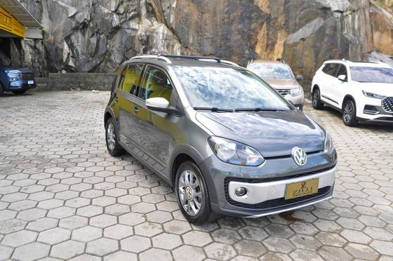 VOLKSWAGEN CROSS UP 1.0 MPI 12V FLEX 4P MANUAL